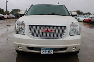 2010 GMC Yukon Denali 4x4 - 2 OWNERS -