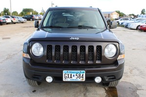 lot 11 image: 2014 Jeep Patriot Latitude - 2 Owners -