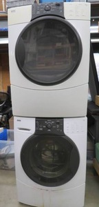 lot 4 image: KENMORE ELITE WASHER AND DRYER