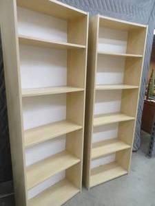 lot 10 image: MATCHING BOOKCASES