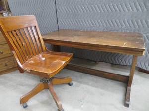 lot 17 image: VINTAGE LIBRARY TABLE  STUDENT DESK WITH CHAIR
