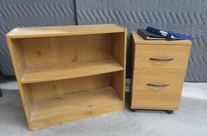 lot 39 image: OFFICE SET UP