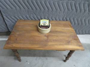 lot 41 image: CUTE WOOD TABLE   ROSEVILLE CROCK BOWL  TIN