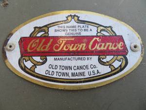 lot 33 image: 15 OLD TOWN OJIBWAY CANOE