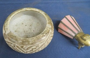 lot 71 image: ANTIQUE SOAPSTONE
