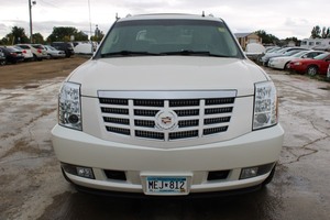 2011 Cadillac Escalade EXT Luxury - 2 Owners -