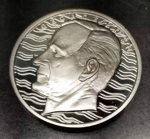 1 TROY OZ .999 FINE SILVER 1990 GEORGE BUSH ROUND