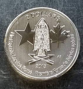 2 FRACTIONAL SILVER PIECES 2015 � OZ CANADA & 5 gram BAR PENDANT