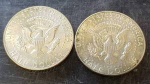 2 KENNEDY 40% SILVER HALF DOLLARS 1968-D 1969-D