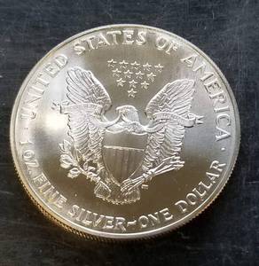 1990 AMERICAN SILVER EAGLE 1 TROY OZ .999 FINE SILVER