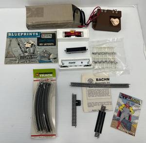 Group Of N Scale Train Items