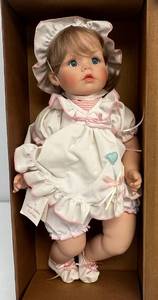 Vintage Limited Edition Suan Wakeen Collection Pat-ty Cake Doll Only 5000 Made