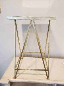 Decorative End Table
