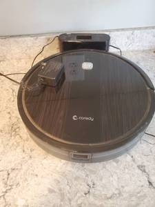 Self Propelled Vacuum by Coredy