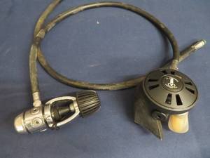 SCUBA  DIVE GEAR