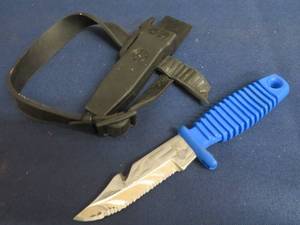 VINTAGE SCUBA KNIFE