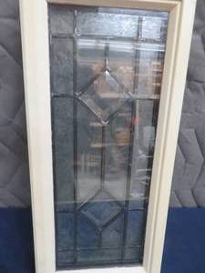 SMALL LEADED WINDOW