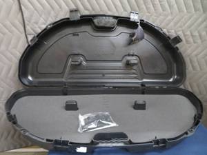 PLANO COMPACT BOW CASE