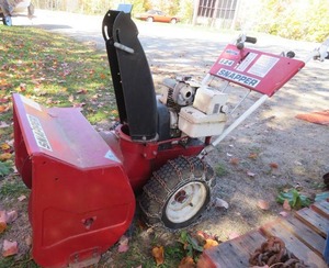SNAPPER 524 SNOW BLOWER