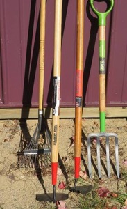 GARDEN TOOLS