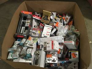 lot 35 image: Gaylord of Door Locks and Knobs Various Models and Conditions Customer Returns See Terms on Auction