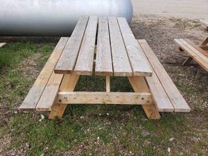 New Picnic Table
