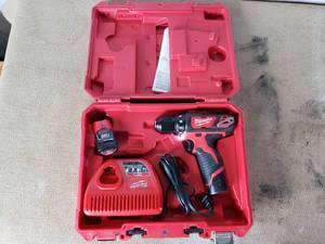 Milwaukee M12 Red Lithium Drill