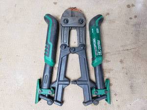 18 Folding Bolt Cutter