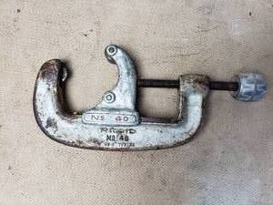 No. 40 RIDGID Pipe Tubing Cutter