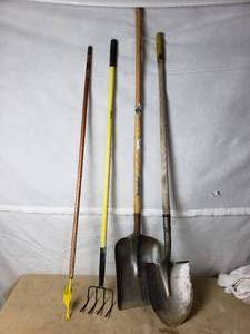 Shovels and Garden Tools