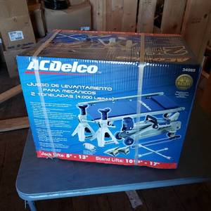 AC Delco 2 Ton Mechanic Lift Kit