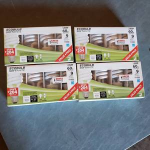 Lot of 4 Packages of Light Bulbs