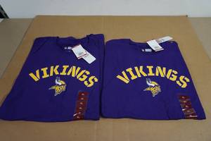NEW Minnesota Vikings T-Shirts - XL