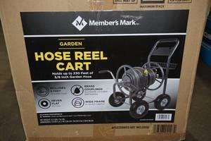 NEW Members Mark Garden Hose Reel Cart