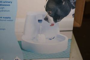 PetSafe Drinkwell Original Water Fountain