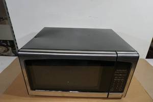 Hamilton Beach 1.3 Cu Ft Microwave Oven