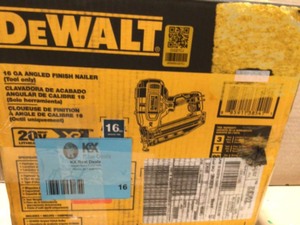 DEWALT 20-Volt MAX XR Lithium-Ion Cordless 16-Gauge Angled Finish Nailer (Tool-Only)&nbspCustomer Returns See Terms on Auction