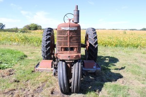 International Harvester H w Mow Deck