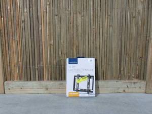 lot 31 image: Insignia Low Profile Fixed TV Wall Mount for Most 19 - 39 TVs NS-HTVMFAB