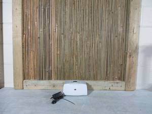 lot 34 image: HP Photosmart 335 Compact Photo Printer