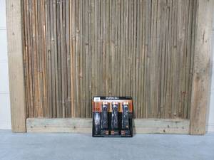 lot 66 image: Duracell, 3 Pk - Durabeam Ultra LED Compact Flashlight, 550 Lumens