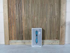 lot 67 image: InfinitiPro by Conair Knot Dr Dryer Brush