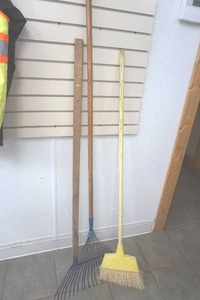 lot 111 image: Scraper, broom, garden rake