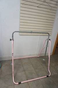 lot 153 image: metal gymnastics bar for kids