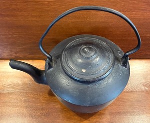 Vintage Cast Iron Pot