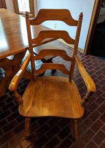 Vintage Maplewood Dining Set