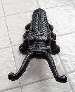 Cast Iron Cricket Boot Jack