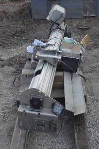 lot 3 image: Truck Craft Tailgate Salt Spreader