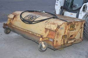 lot 10 image: MB Company skid steer pickup broom