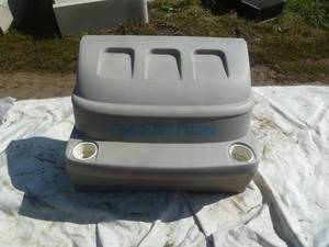 lot 30 image: Glastron Engine Cubby